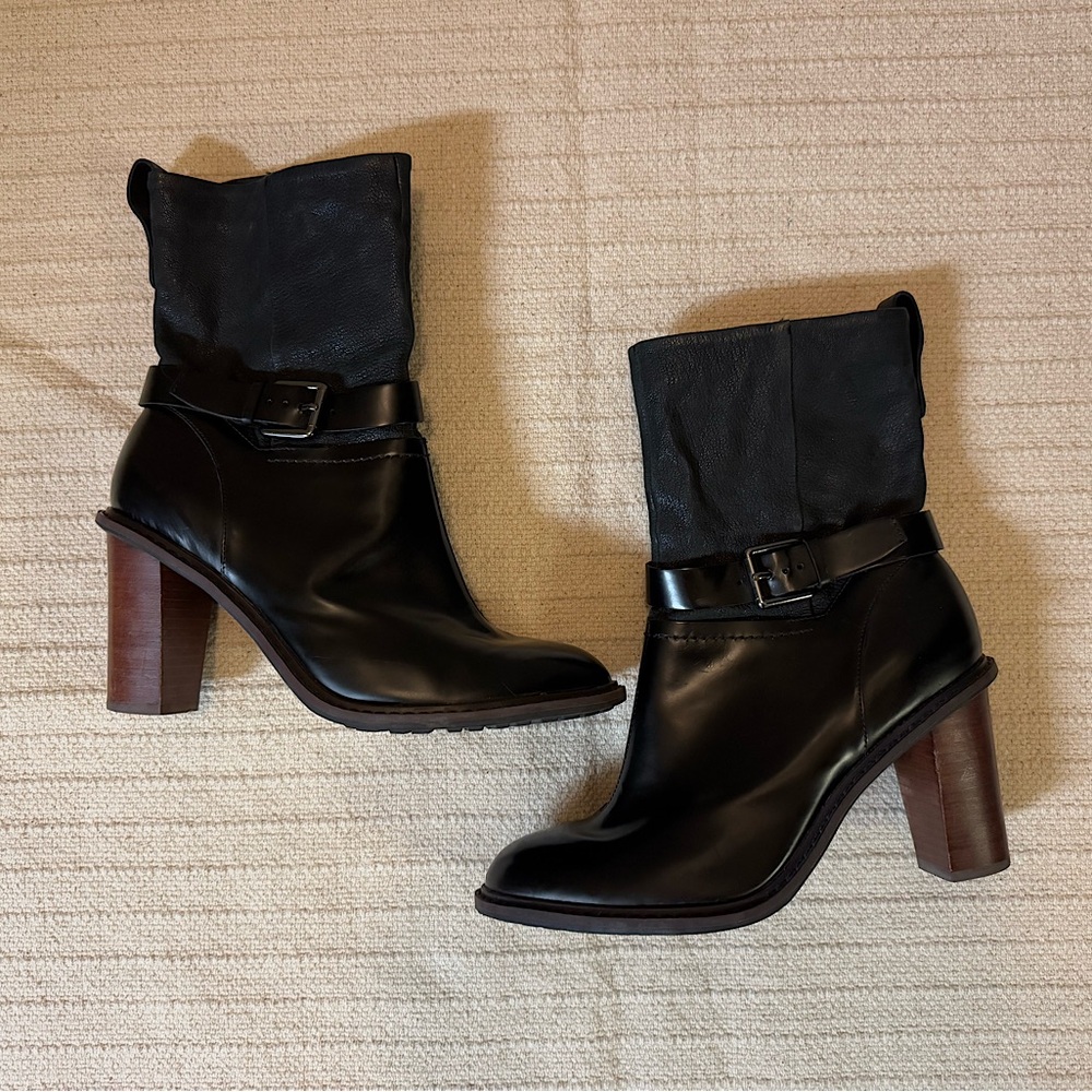 Clarks Narrative Heeled Black Ankle Boots Women’s Size 9.5